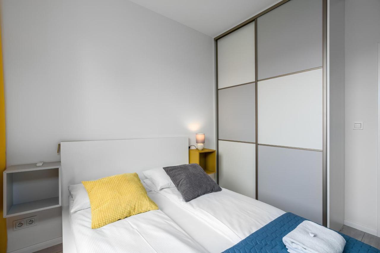 Exclusive Apartment With Terrace By Renters Πόζναν Εξωτερικό φωτογραφία